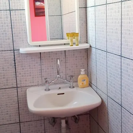 Ξενοδοχείο με διαμερίσματα Sunrise2